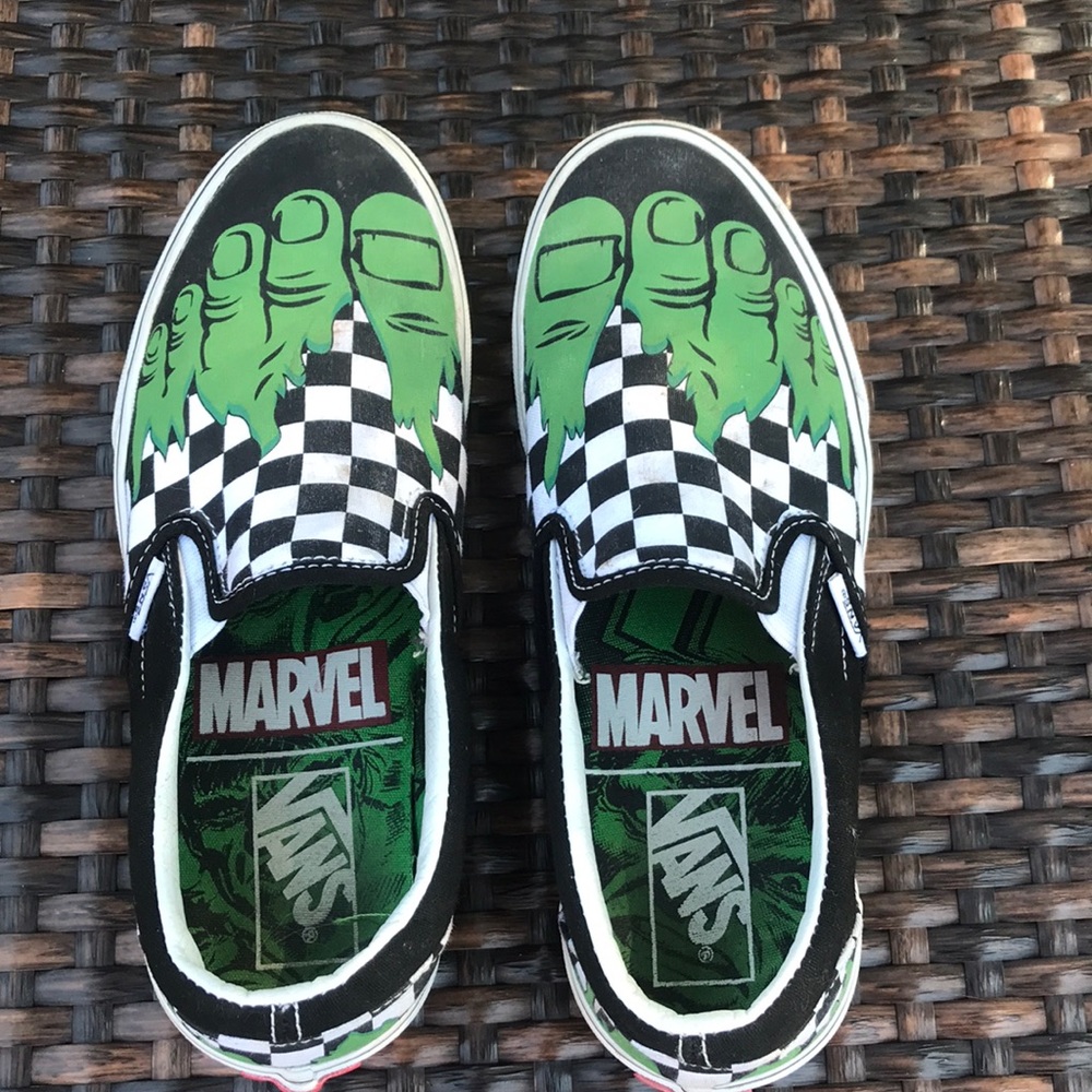 Vans x marvel hulk skate shoe